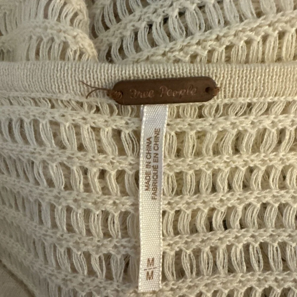 Free People Medium Off-White Open-Knit Short Sleeve Knit Top w/Bell Sleeves